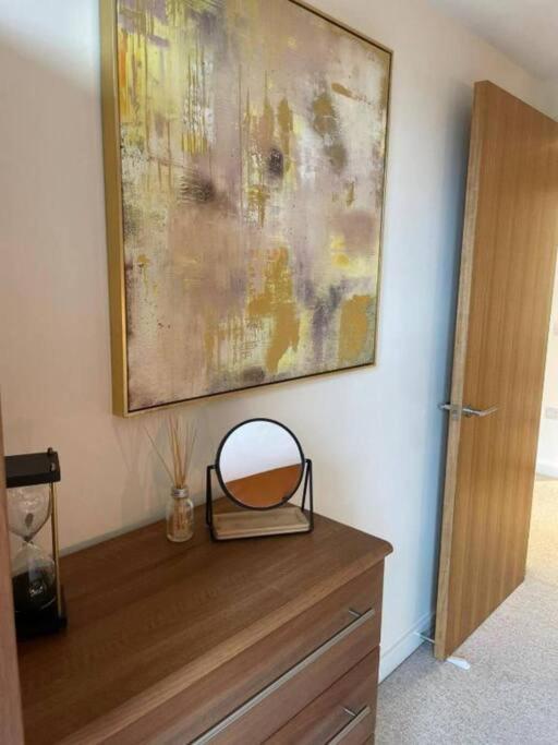 Paramount City Living 105 سويندون المظهر الخارجي الصورة